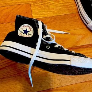 New Black converse high top